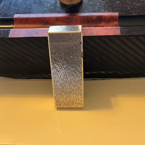 Dunhill rollagas lighter silver-classic fine bark model great working c… - Picture 4 of 6